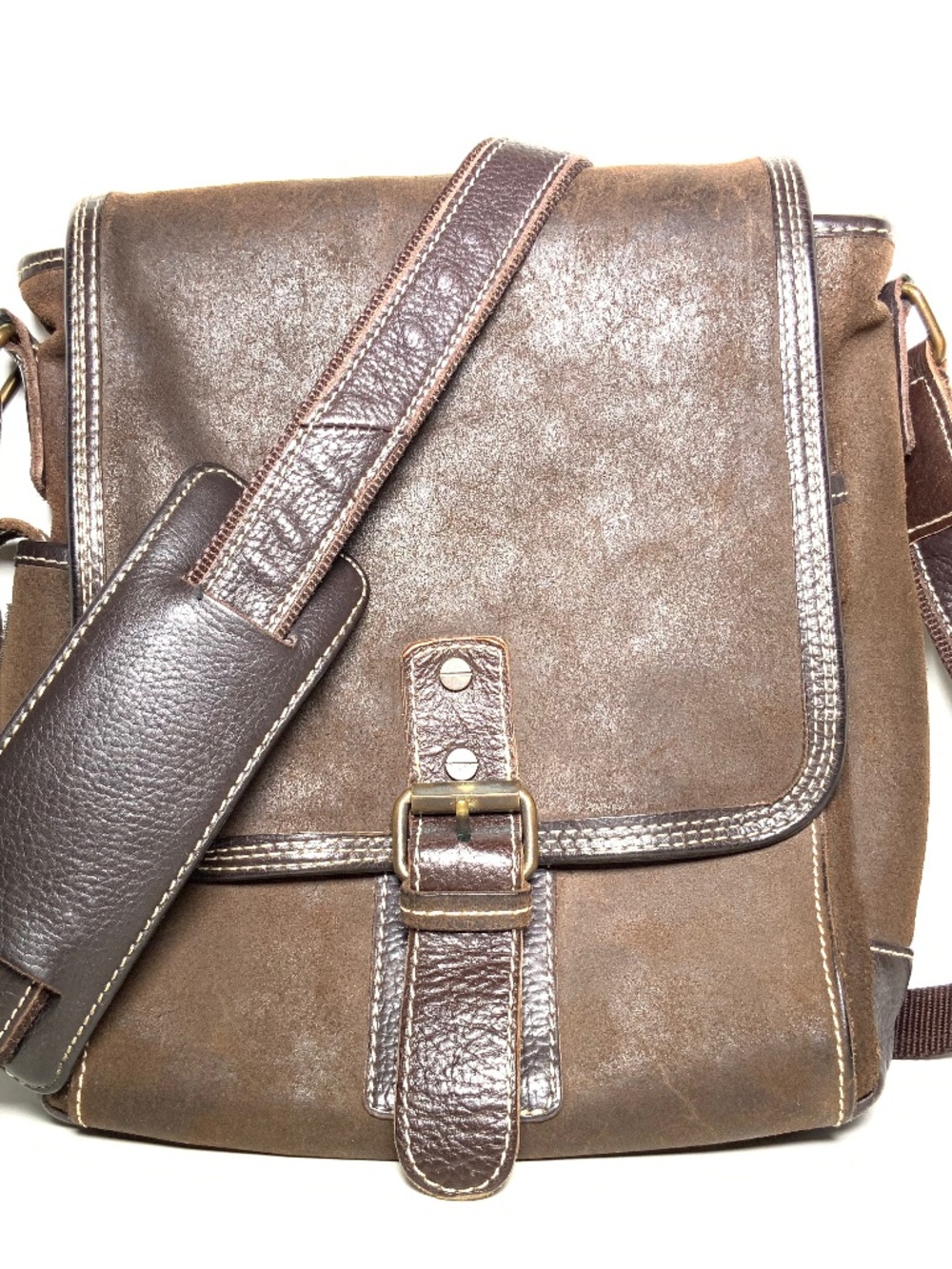 Bellino the Outback leather sling messenger crossbody bag